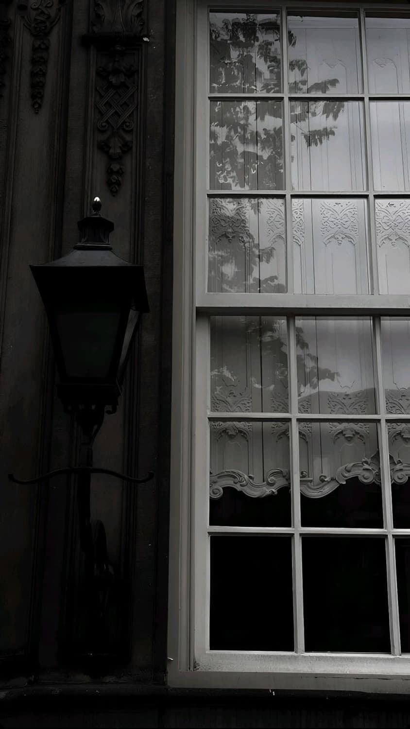 hyunee 커버 이미지