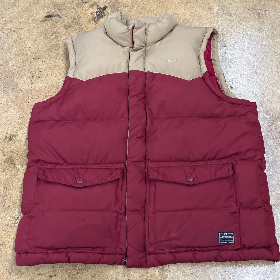 나이키 베이지 버건디 조끼패딩 상품이미지2