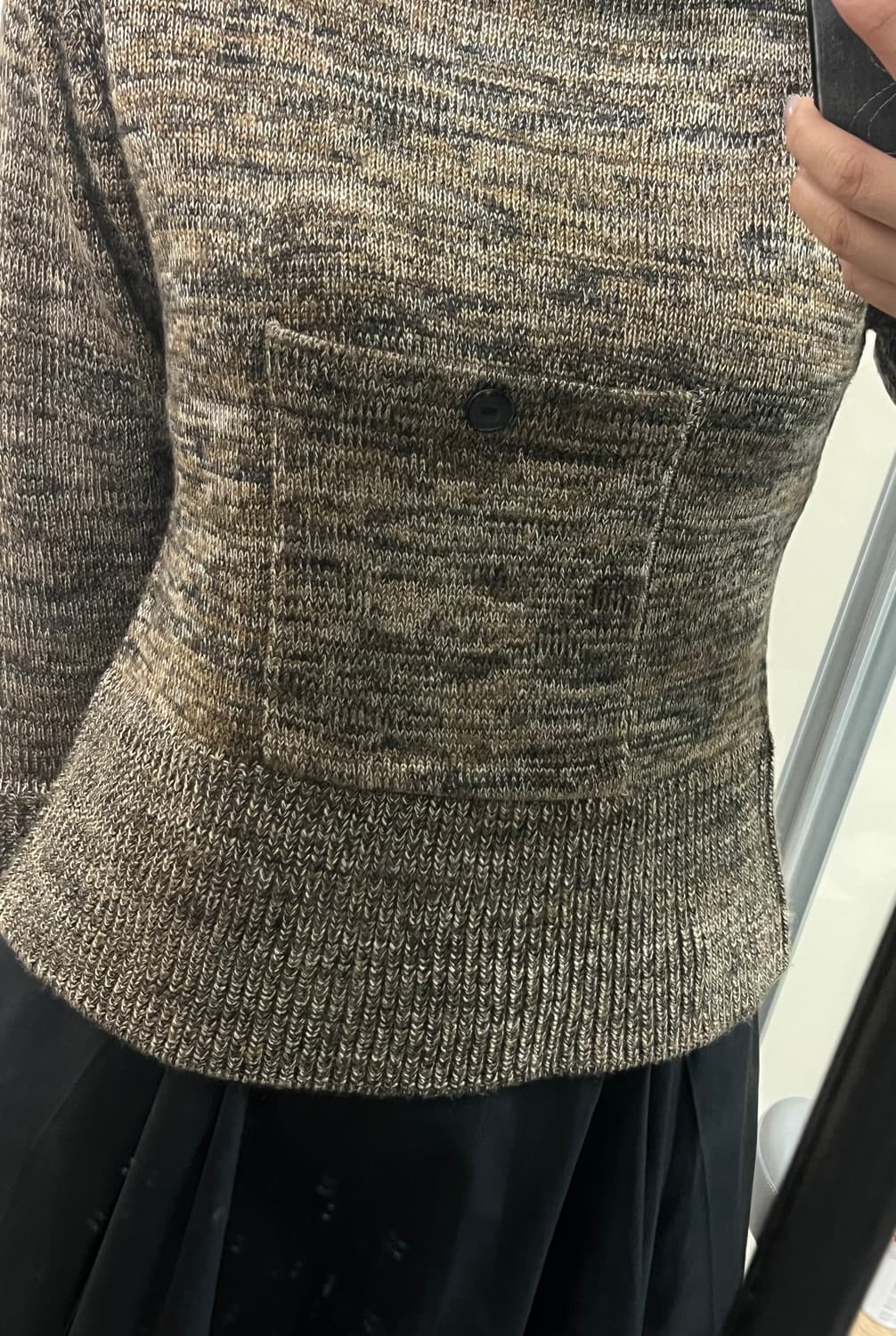 목폴라 포켓 디테일 니트 상품이미지4