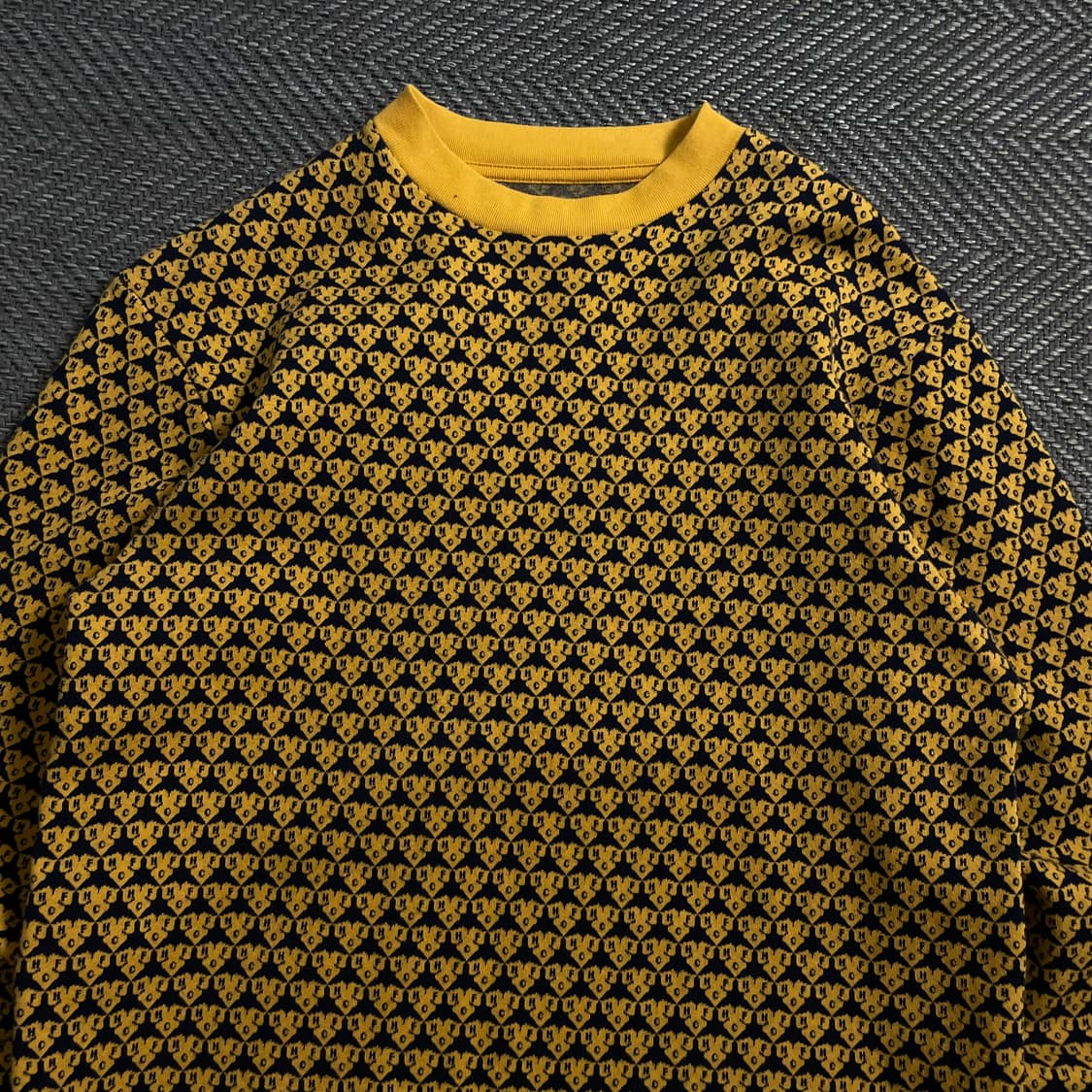 헤리티지플로스 모노그램 패턴 스웨터 o 4060 상품이미지4