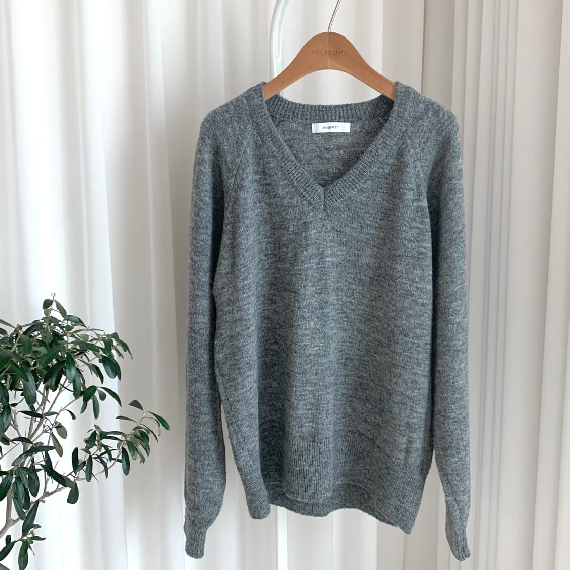 빈티지 브이넥 루즈핏 롱니트 상품이미지1