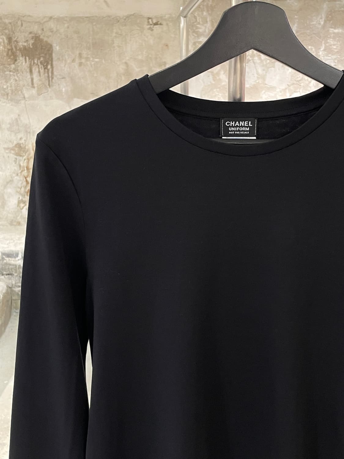 샤넬 유니폼 블랙 암 로고 코튼 롱 슬리브 상품이미지2