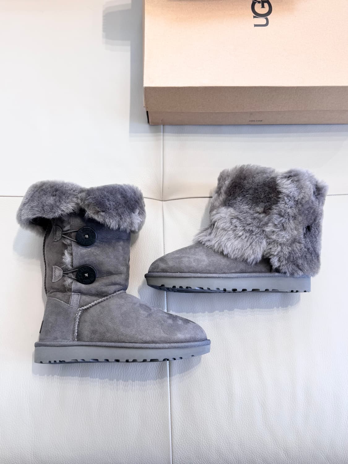(새제품) UGG 어그 투웨이 양털 부츠 상품이미지3
