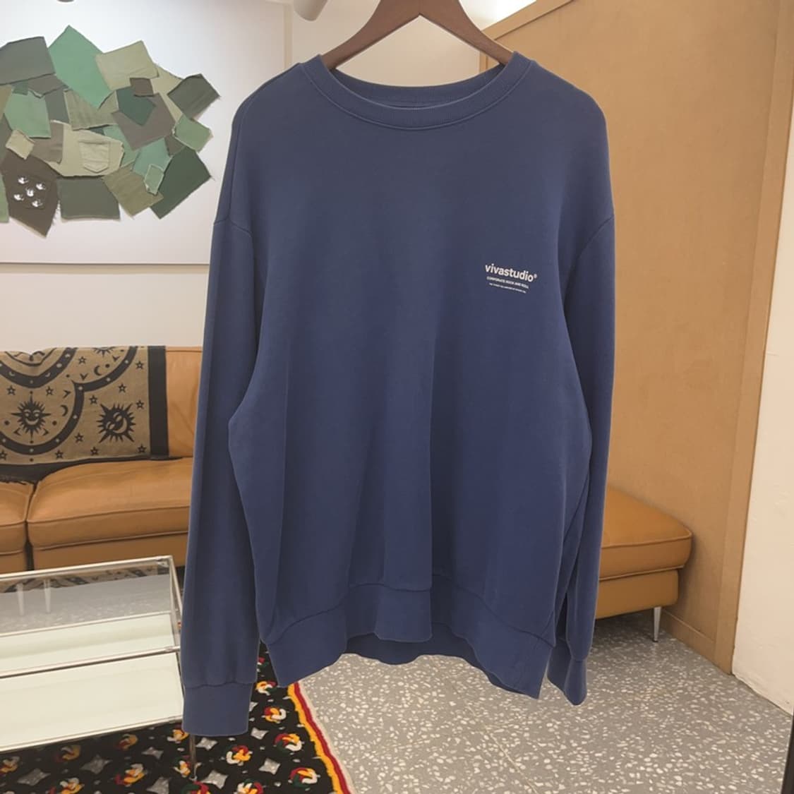 비바스튜디오 캐주얼 인디블루 오버핏 맨투맨 L C07406 상품이미지3