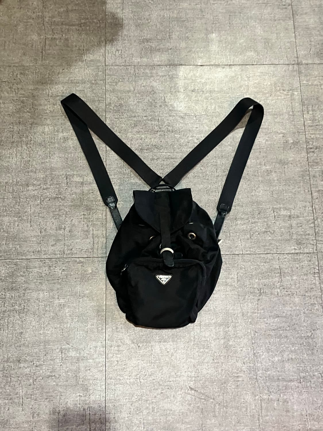 Prada 프라다 핀터깔 중앙로고 빈티지미니백팩 상품이미지1