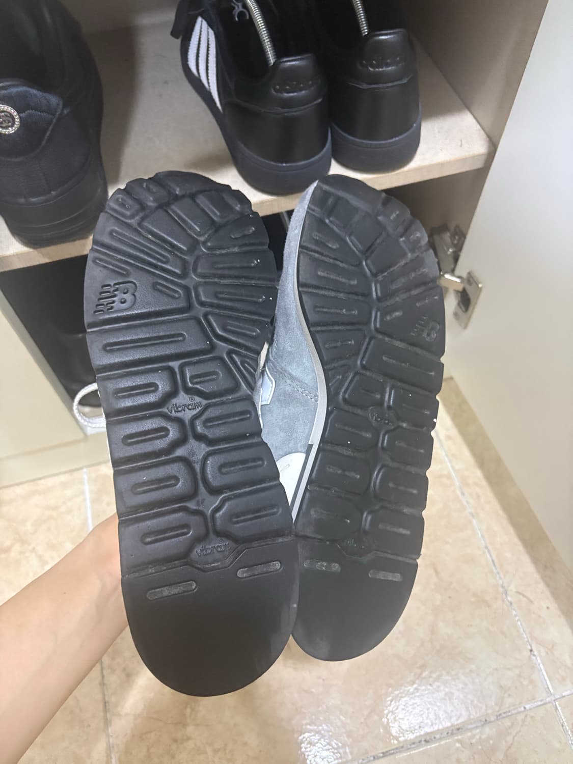 뉴발란스 990v1 그레이 260 상품이미지4