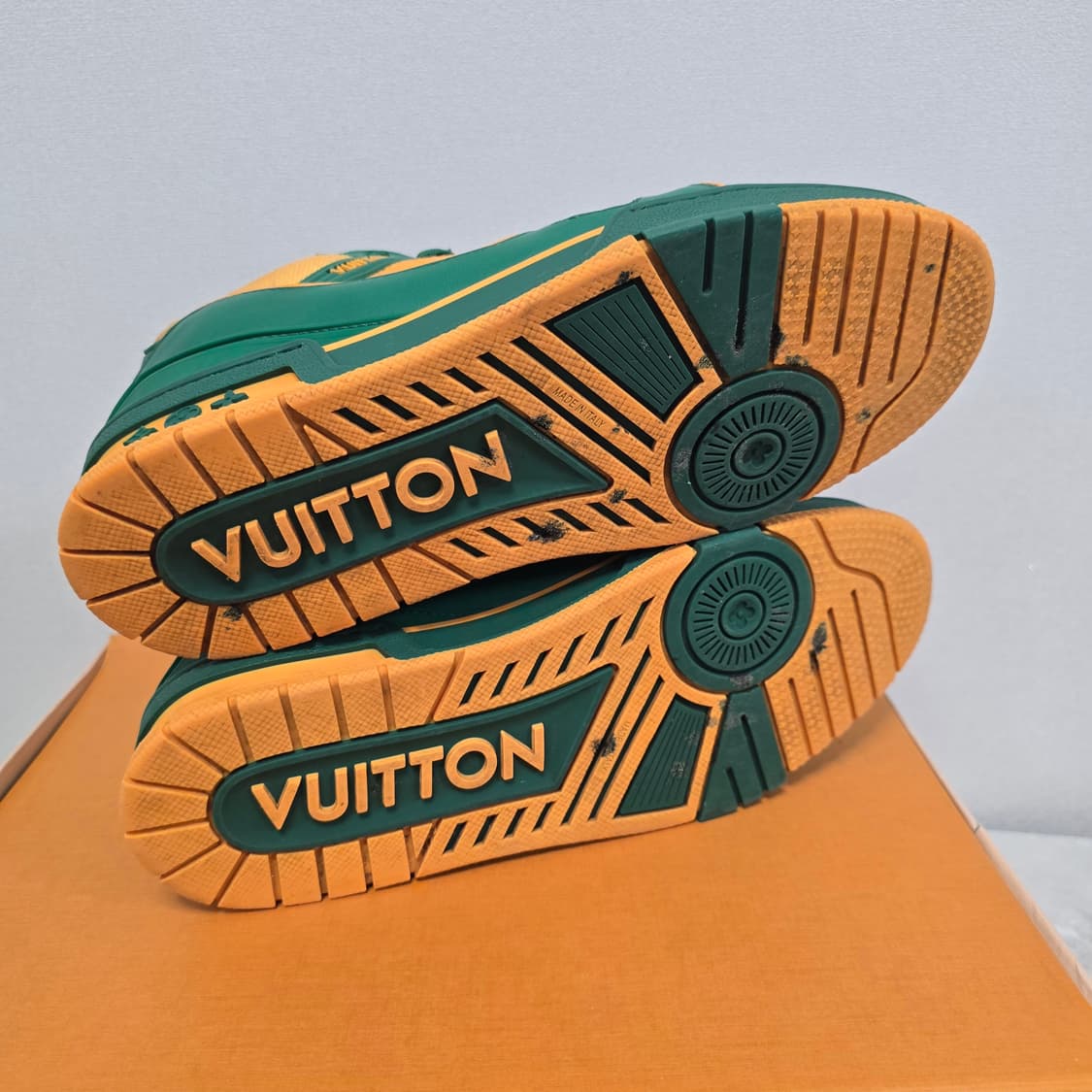 루이비통 트레이너 스니커즈 신발 6사이즈 250 255 그린 오렌지 판매 상품이미지7