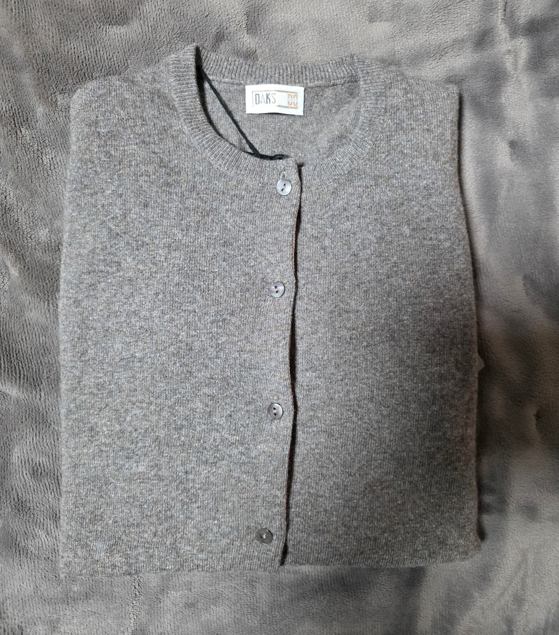 닥스 코코아 퓨어 캐시미어100% 가디건(made in Scotland) 상품이미지7