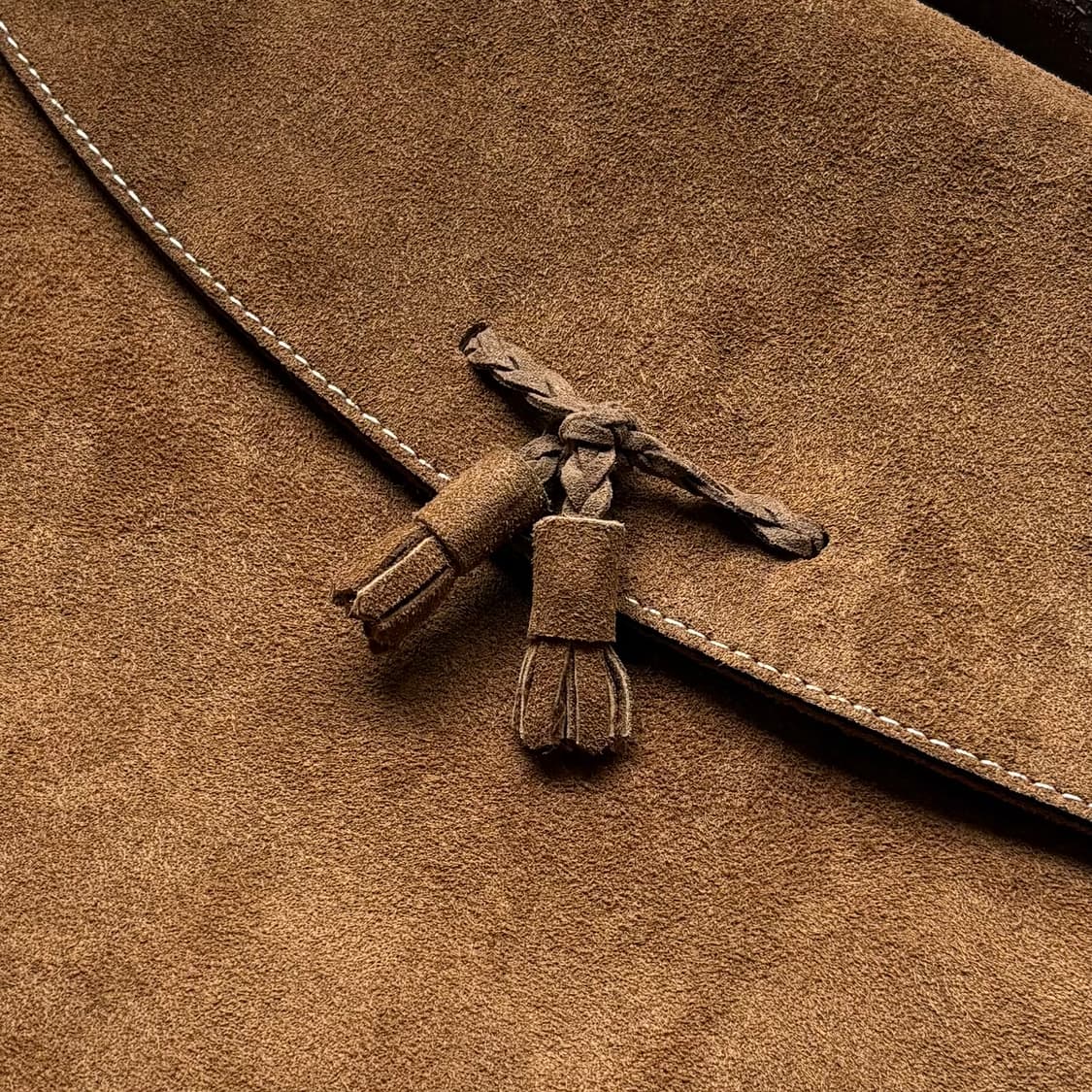 [28 x 35.5] 토마스 브라운 스웨이드 태슬 브리프케이스 상품이미지8