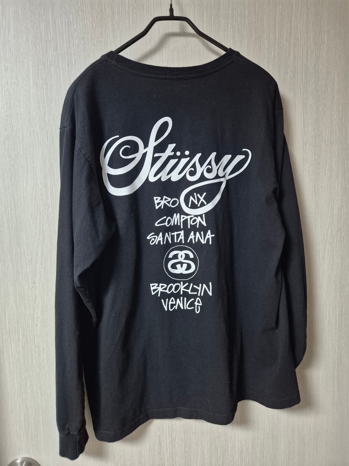 정품 (22년) 스투시 월드투어 롱슬리브 티셔츠 블랙 S 상품이미지3