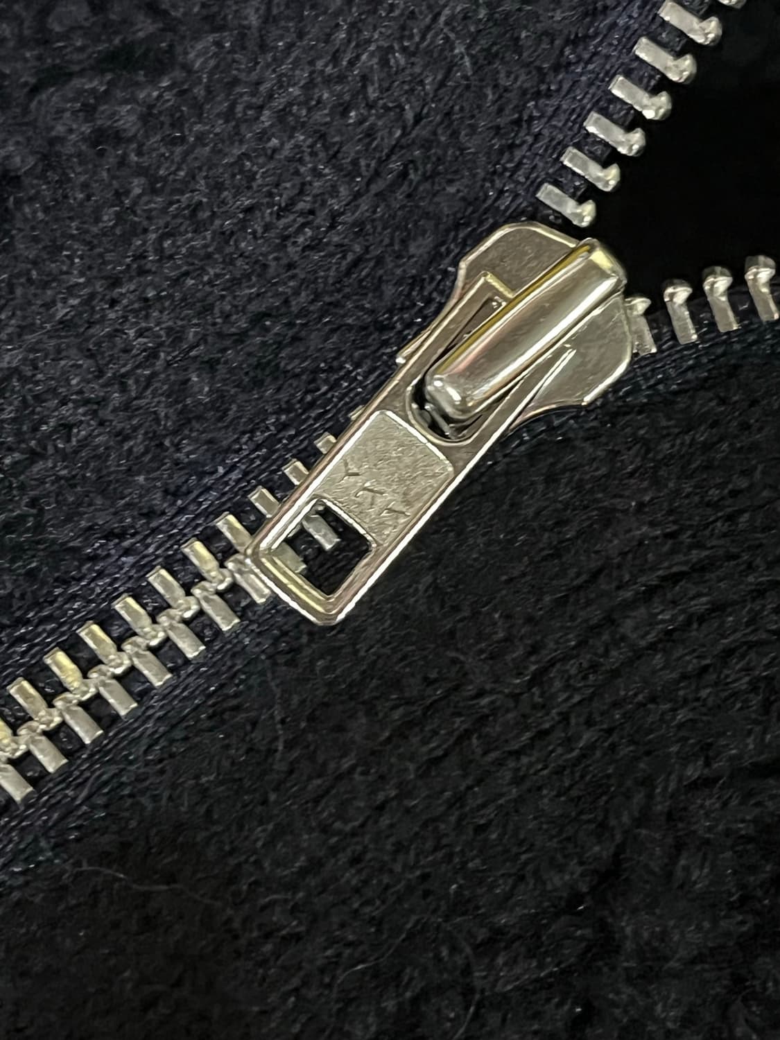 JEANASIS ASYMMETRIC ZIP KNIT 상품이미지8