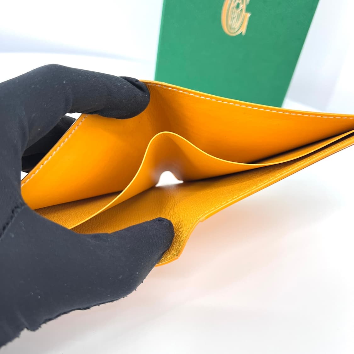 고야드 빅투와르 반지갑 옐로우 상품이미지8