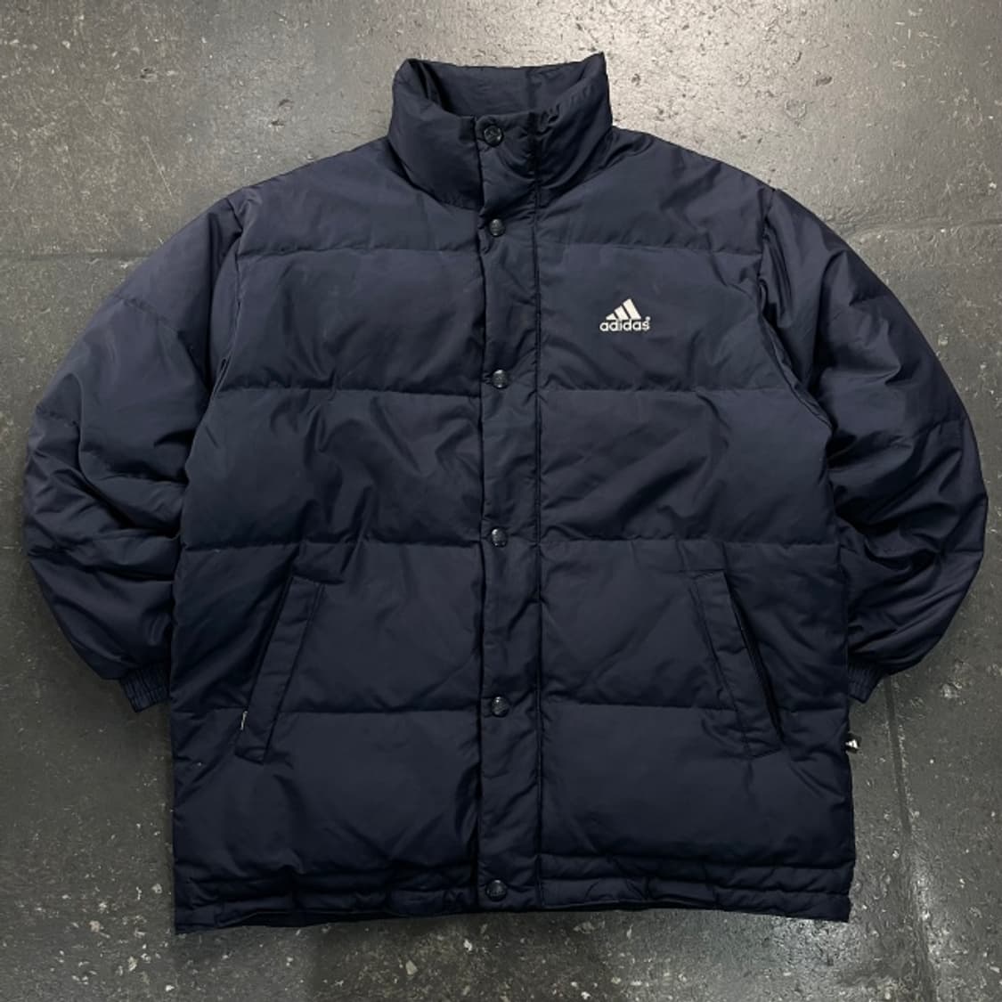 105 아디다스 올드스쿨 패딩 상품이미지1