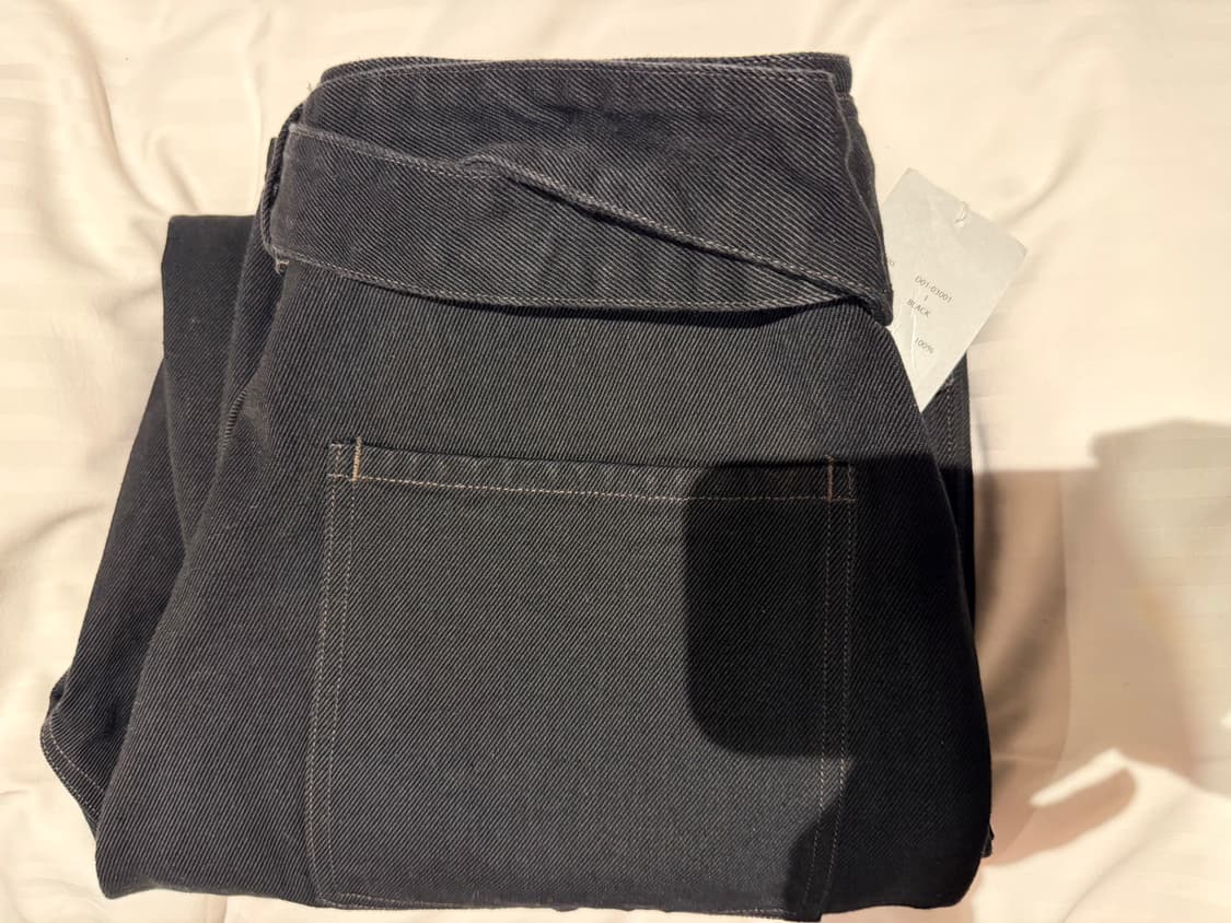 코모리 벨티드 데님 판매합니다 상품이미지1