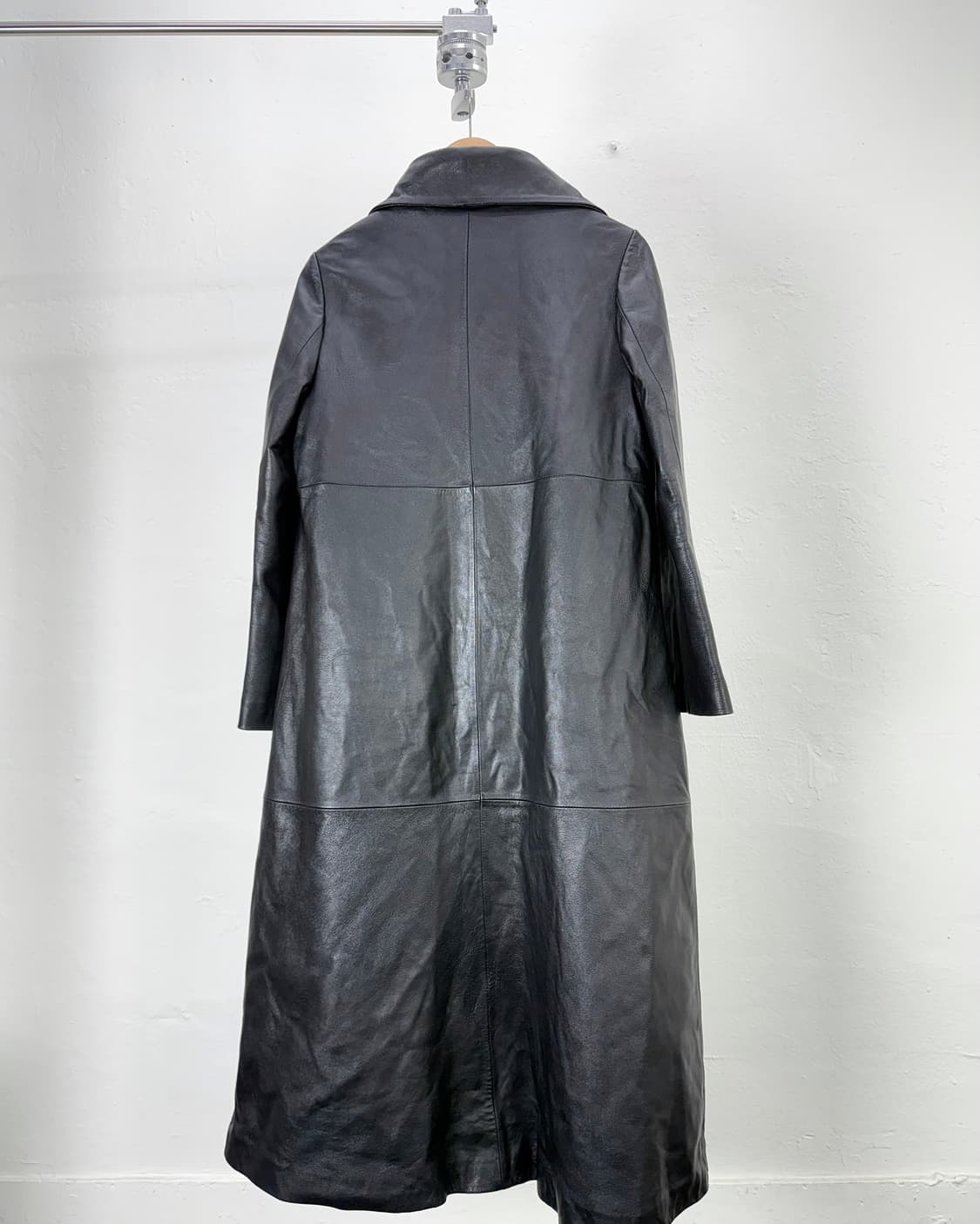 키라라 쉽스킨 카라넥 히든 버튼 롱 위자드 레더 코트 자켓 상품이미지6