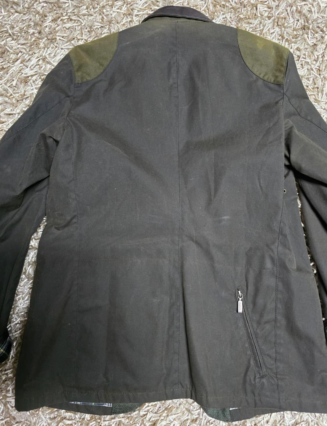 바버 Icons Beacon Sports Wax Jacket  상품이미지3