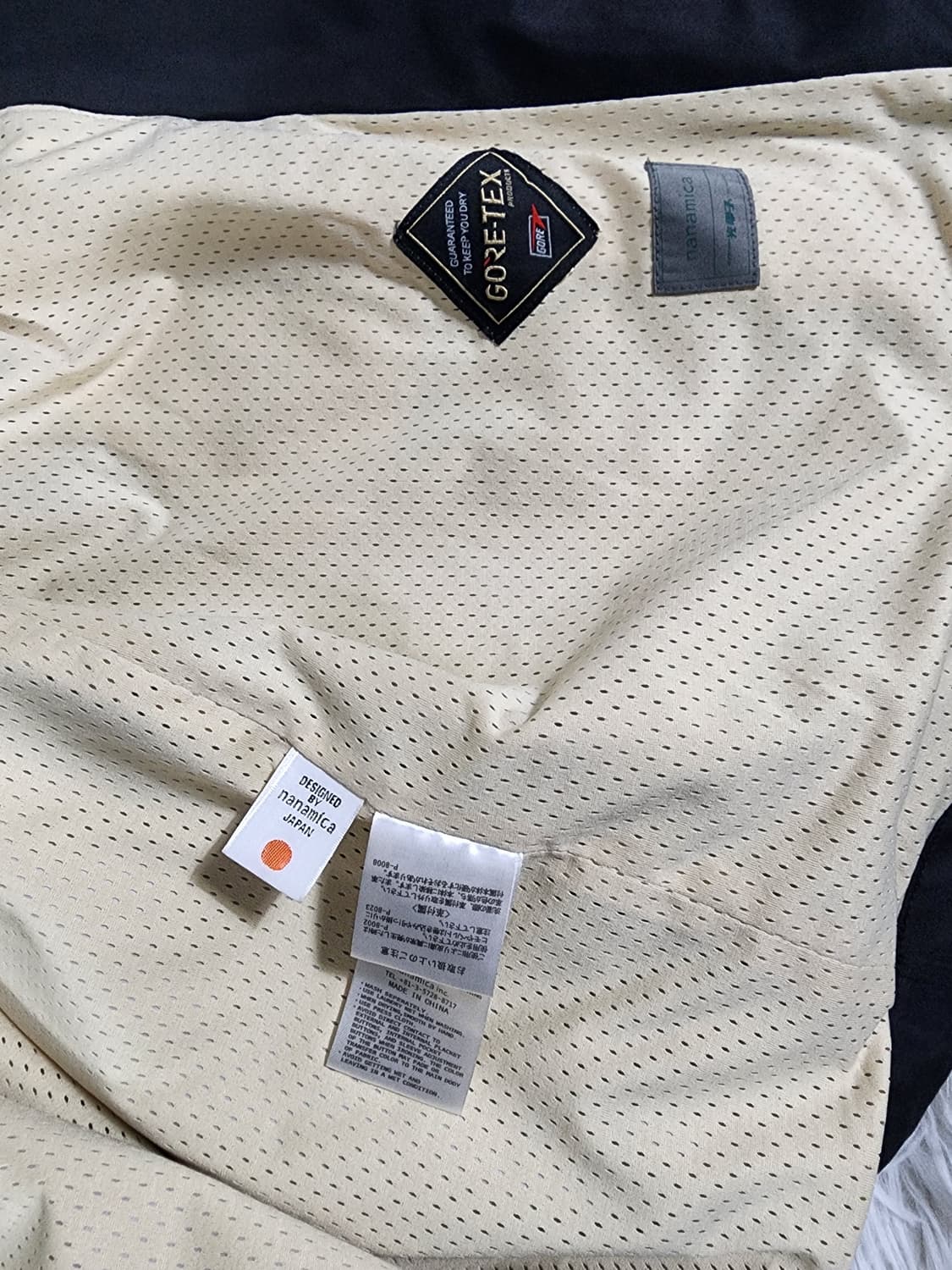 나나미카 고어텍스 블랙 코치 자켓 상품이미지4