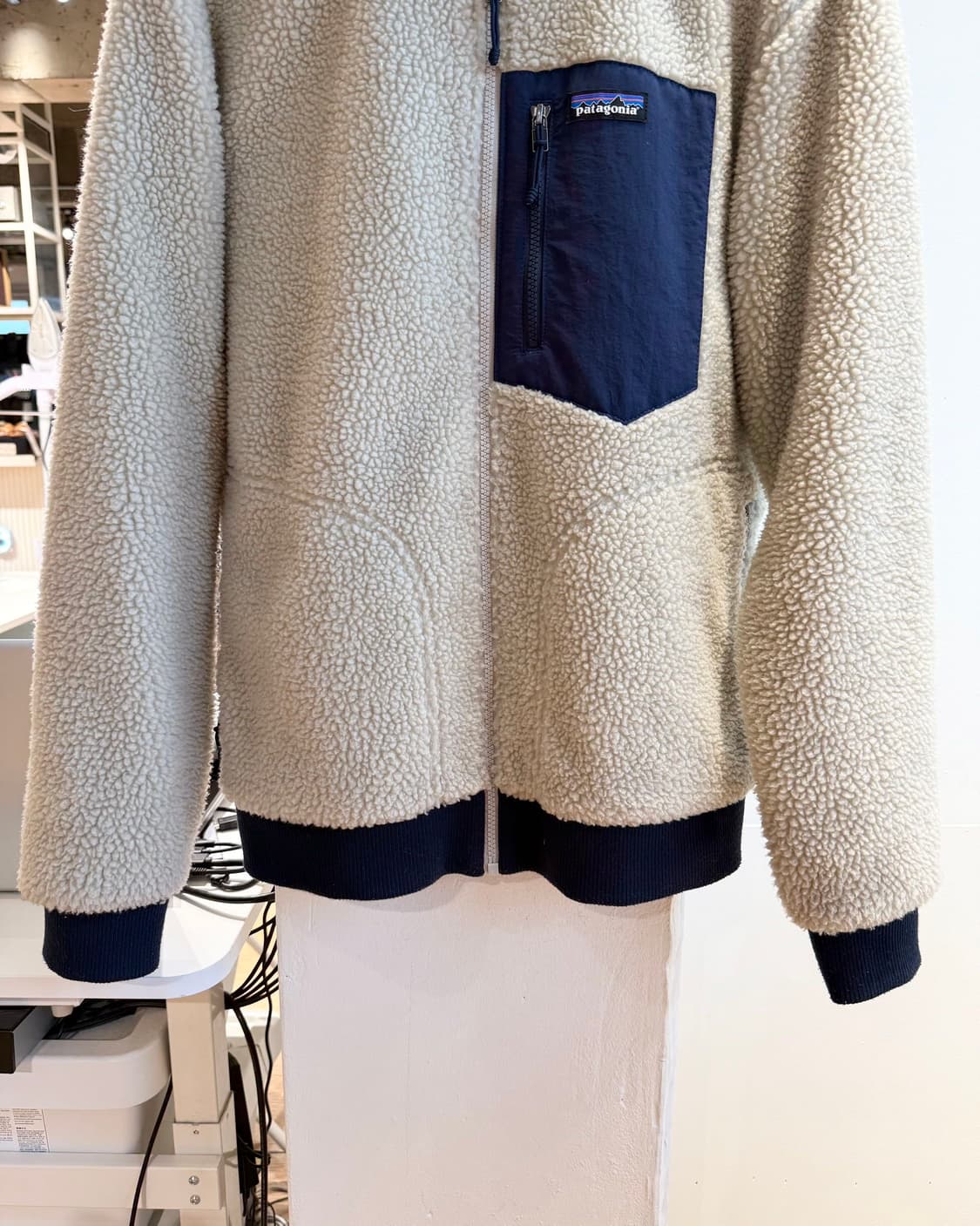 파타고니아 맨즈 클래식 레트로-X 플리스 봄버 자켓 상품이미지5