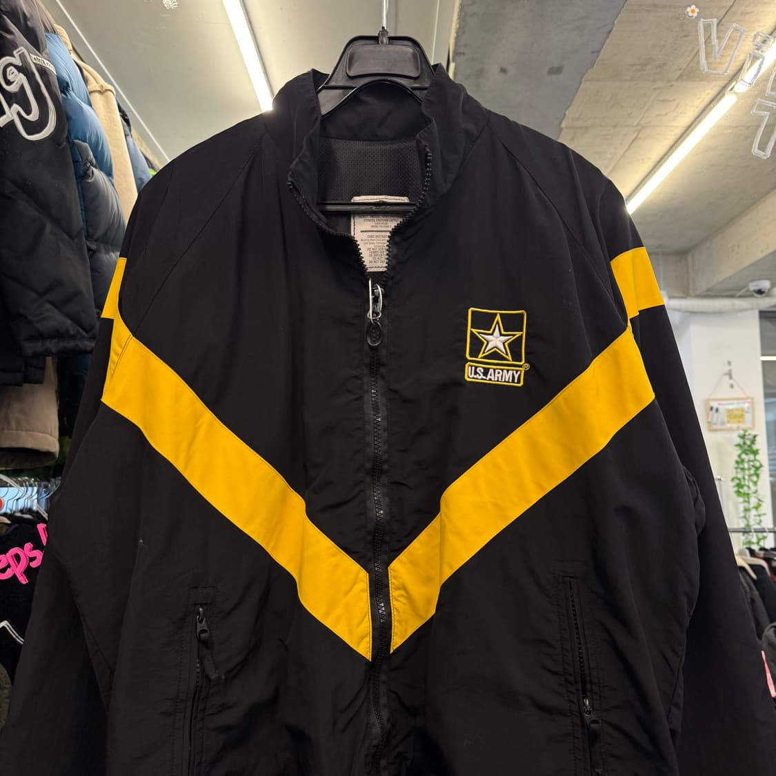 U.S Army IPFU Training Jacket 상품이미지2
