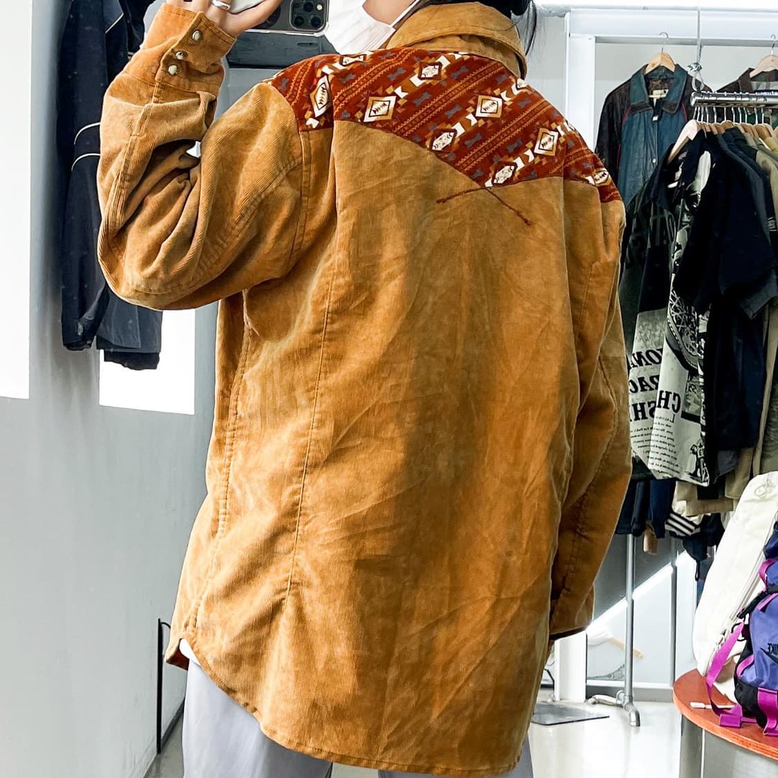 이카 해밀턴 브라운 코듀로이 에스닉 나바호 웨스턴 셔츠 상품이미지3