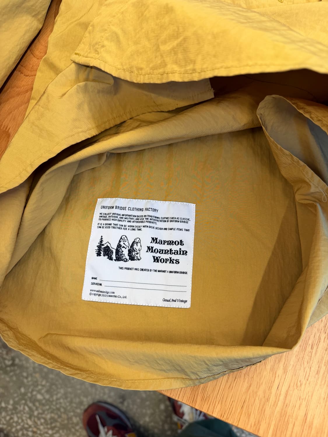 유니폼브릿지X 마모트 피싱 셔츠 상품이미지3