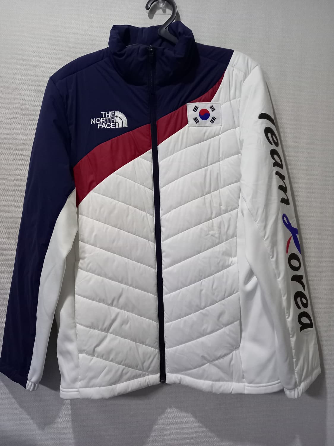 새상품급 노스페이스 평창올림픽 팀코리아 패딩 100/L 상품이미지1
