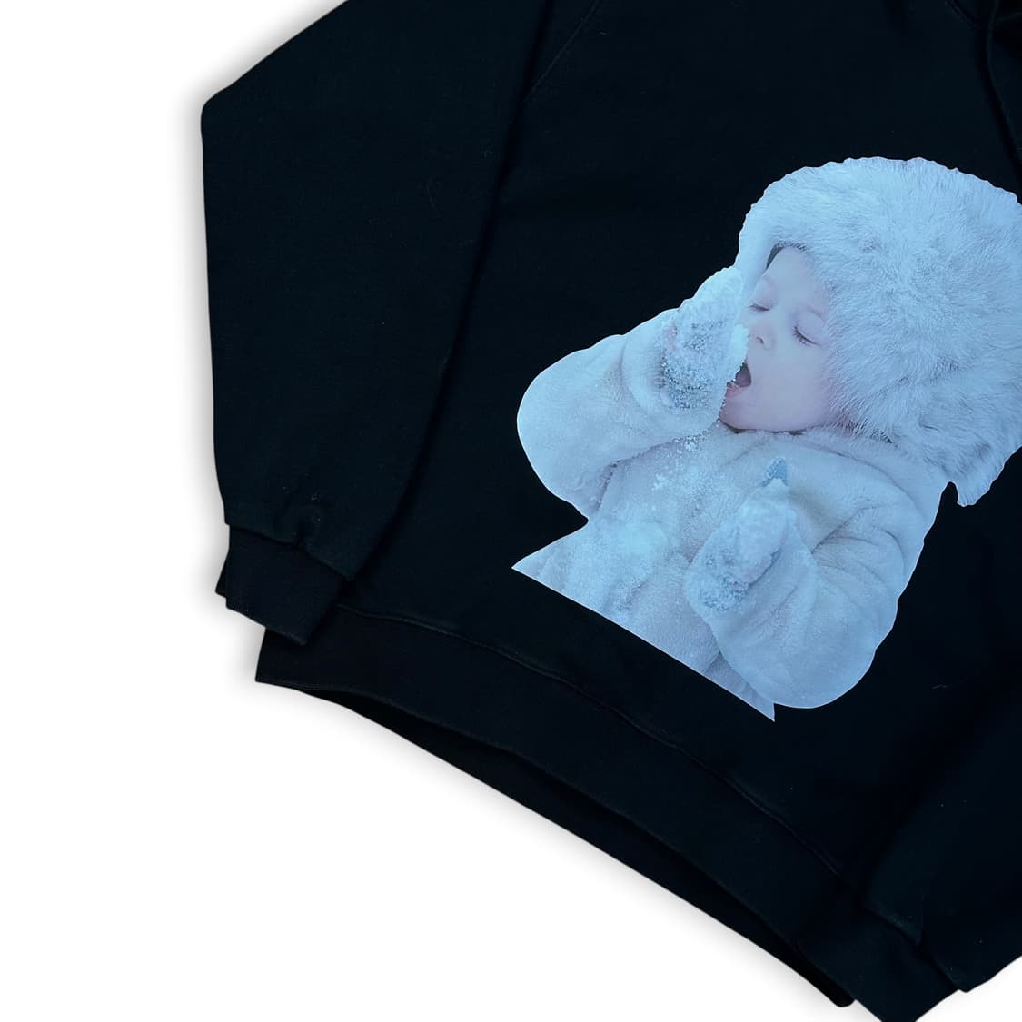 아크메드라비 후드티 상품이미지3