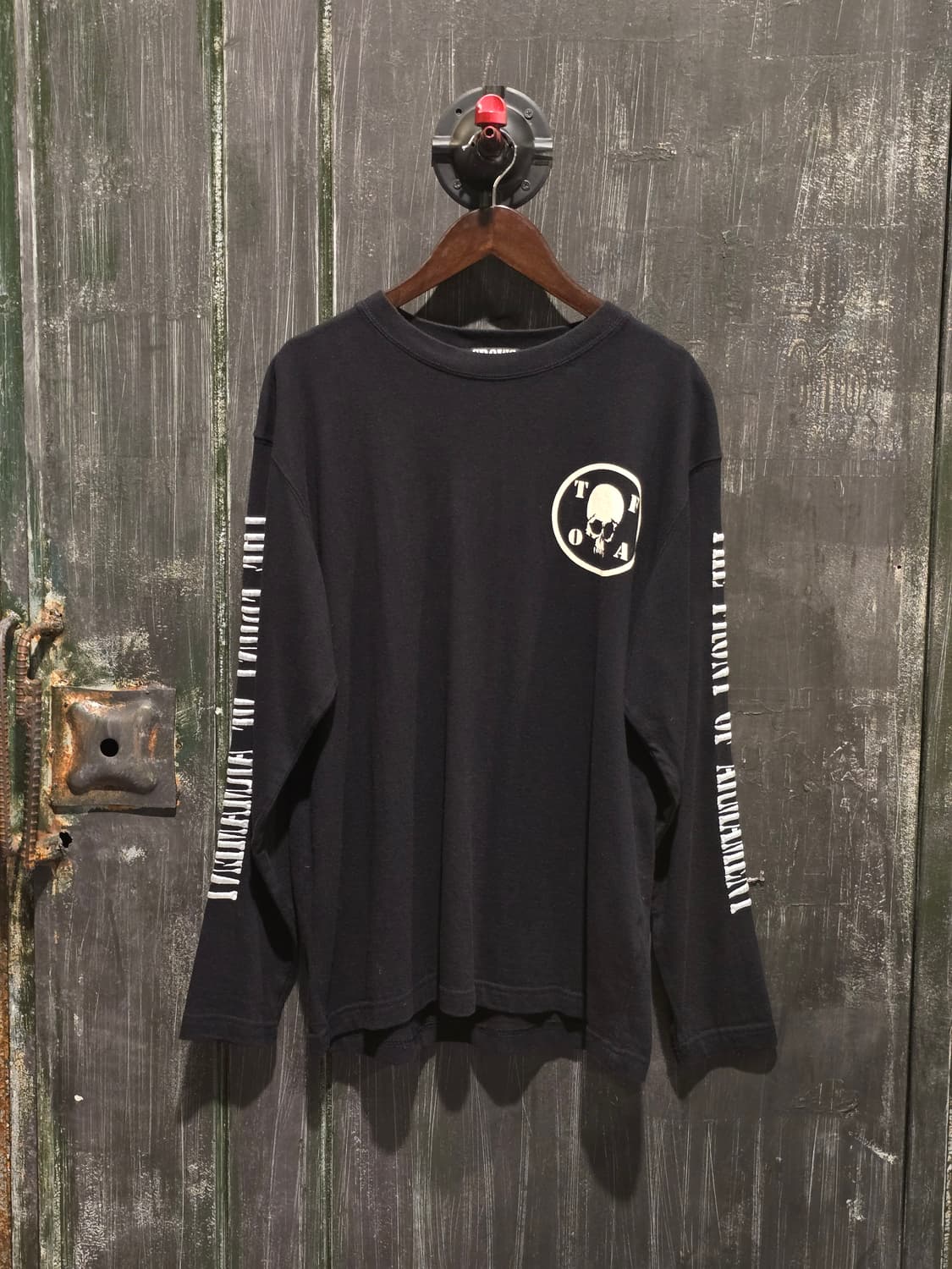 00s CROWS x T.F.O.A. Long Sleeve T-shirt 상품이미지1