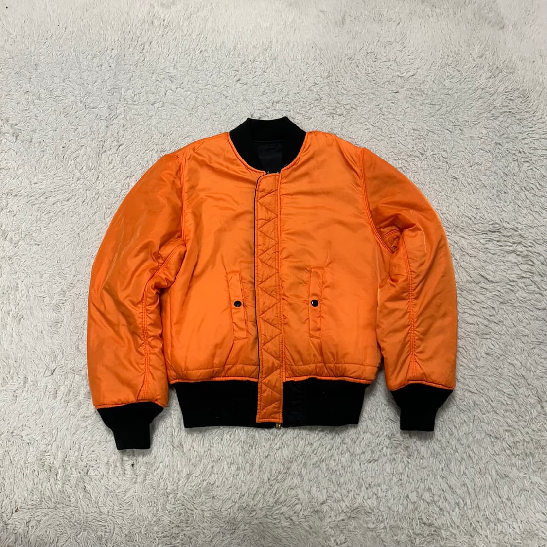 Alpha Industries reversible black MA-1 상품이미지6