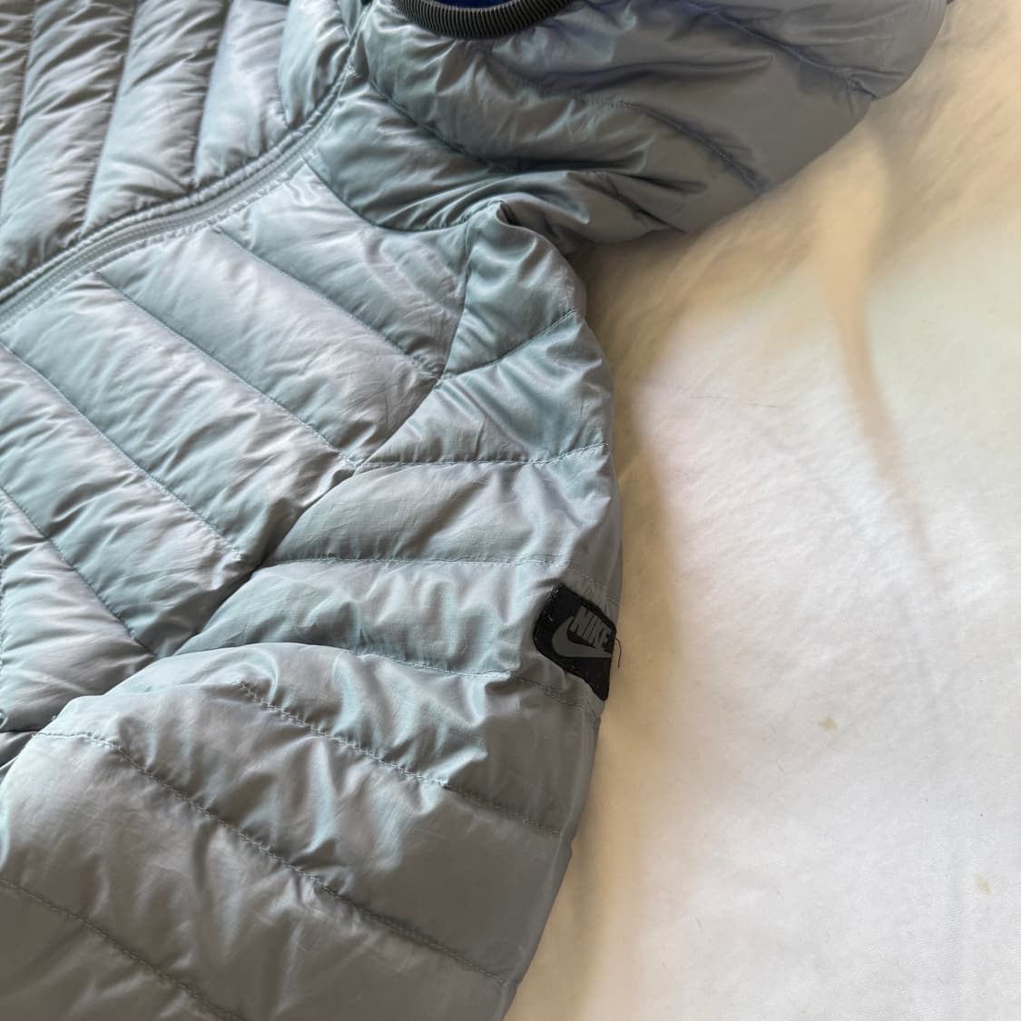 나이키 고프코어 경량 패딩 M 상품이미지3