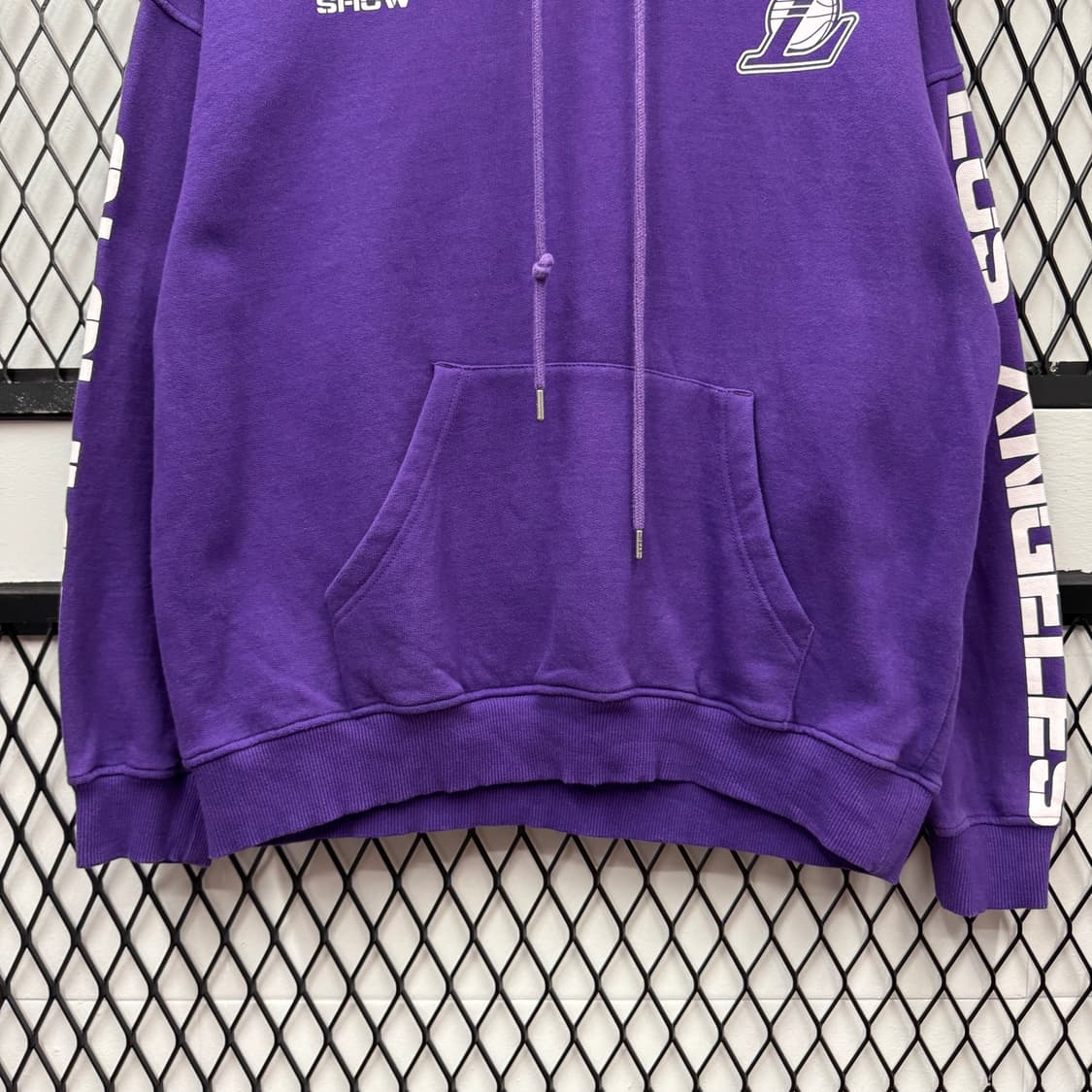 NBA X 레이커스 스웻셔츠 후드 레이크 쇼 레터링 디테일 퍼플 상품이미지4