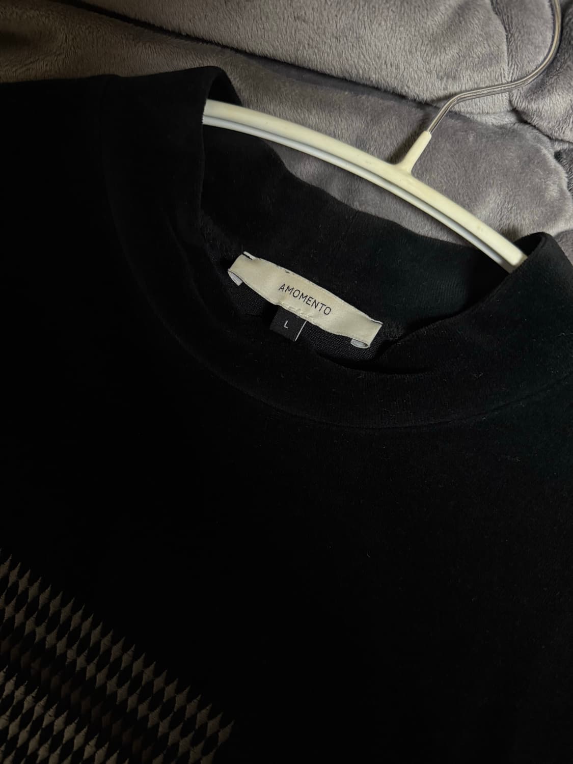 아모멘토 벨벳 티셔츠 상품이미지3