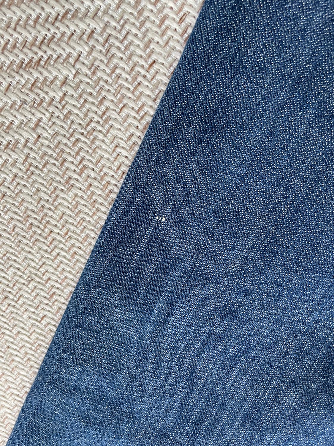 Yanuk 야누크 포켓 자수 디테일 부츠컷 데님 팬츠 상품이미지2