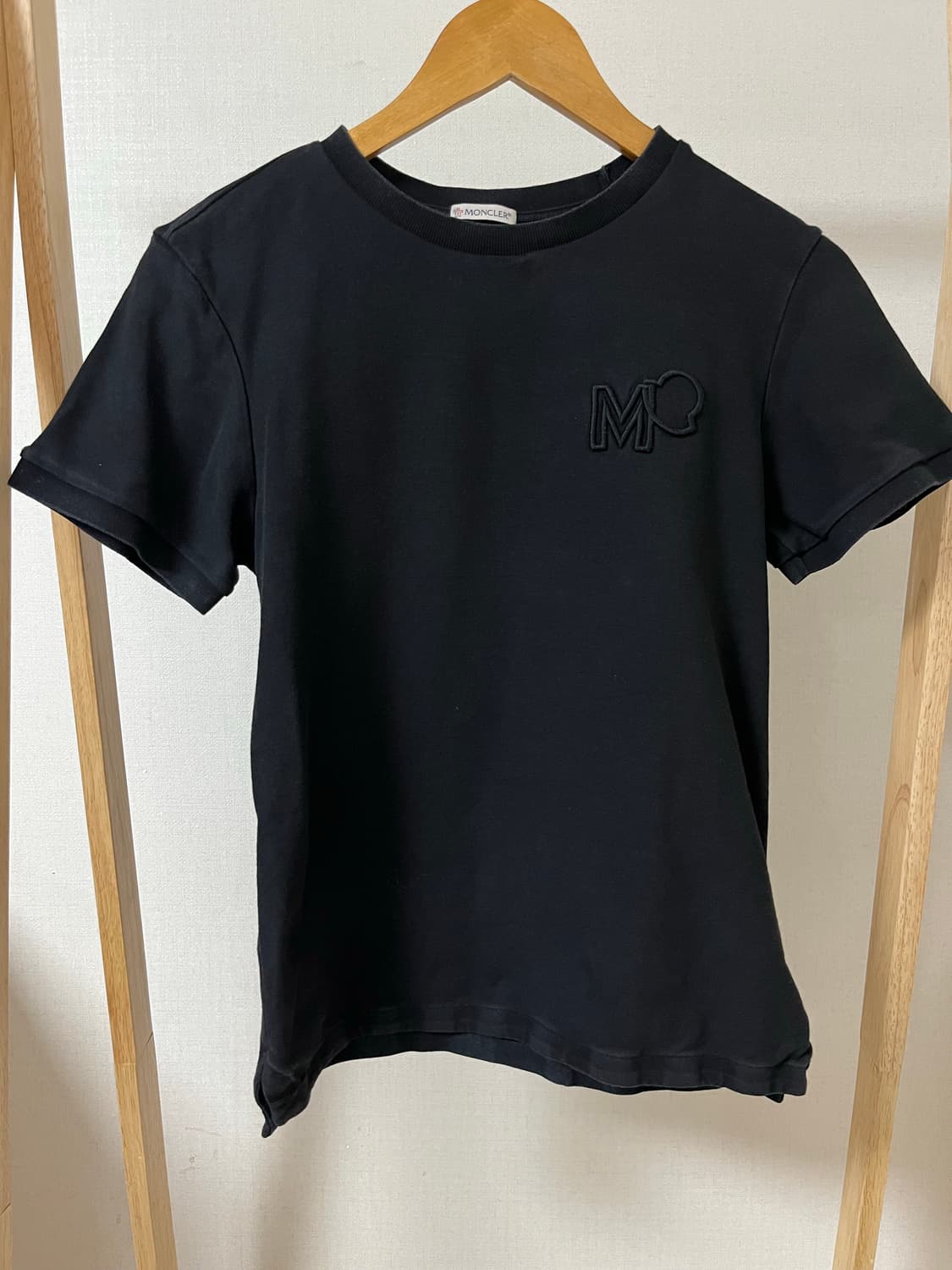 몽클레르 블랙 반팔티 XS 정품 상품이미지1