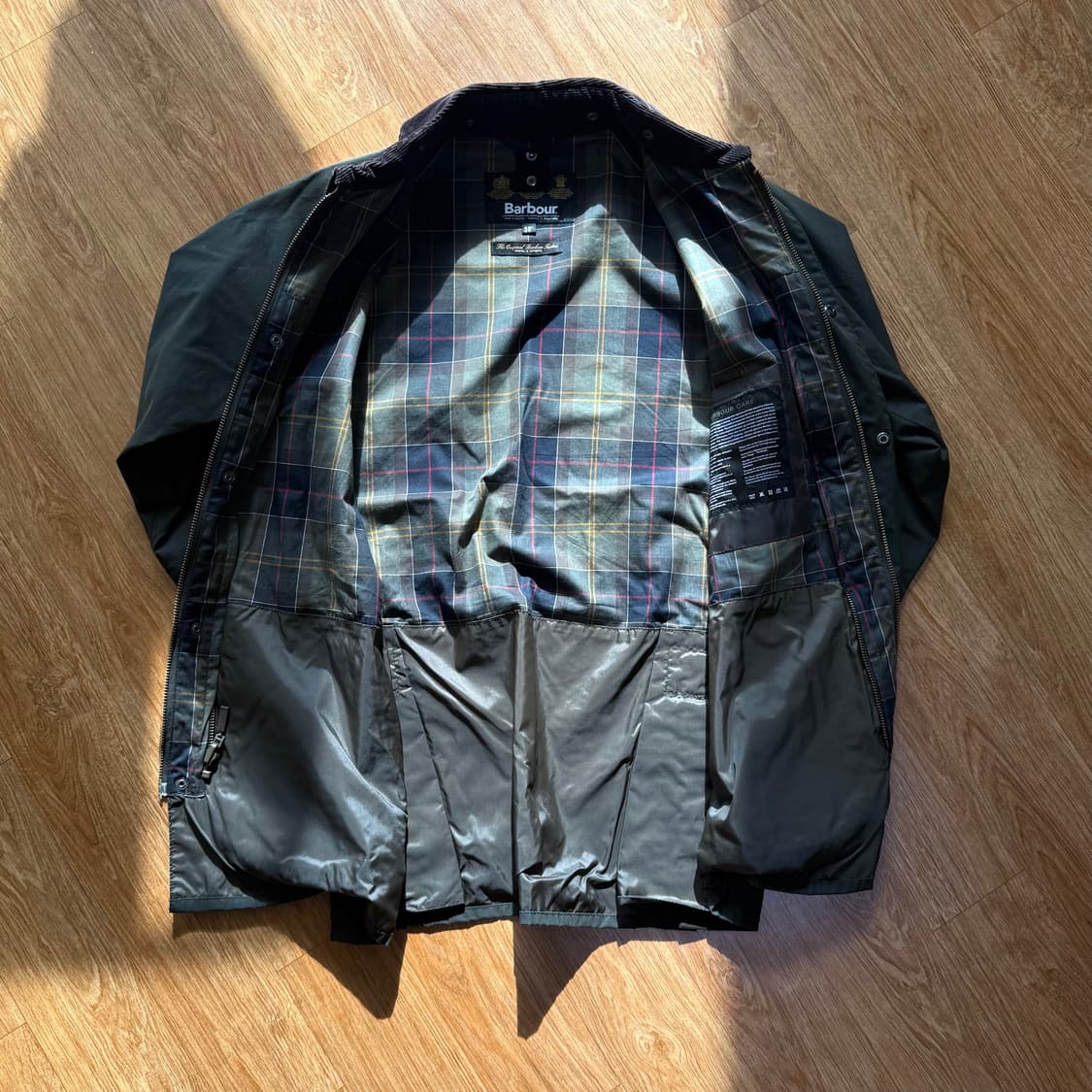 바버 비데일 왁스 자켓 상품이미지2