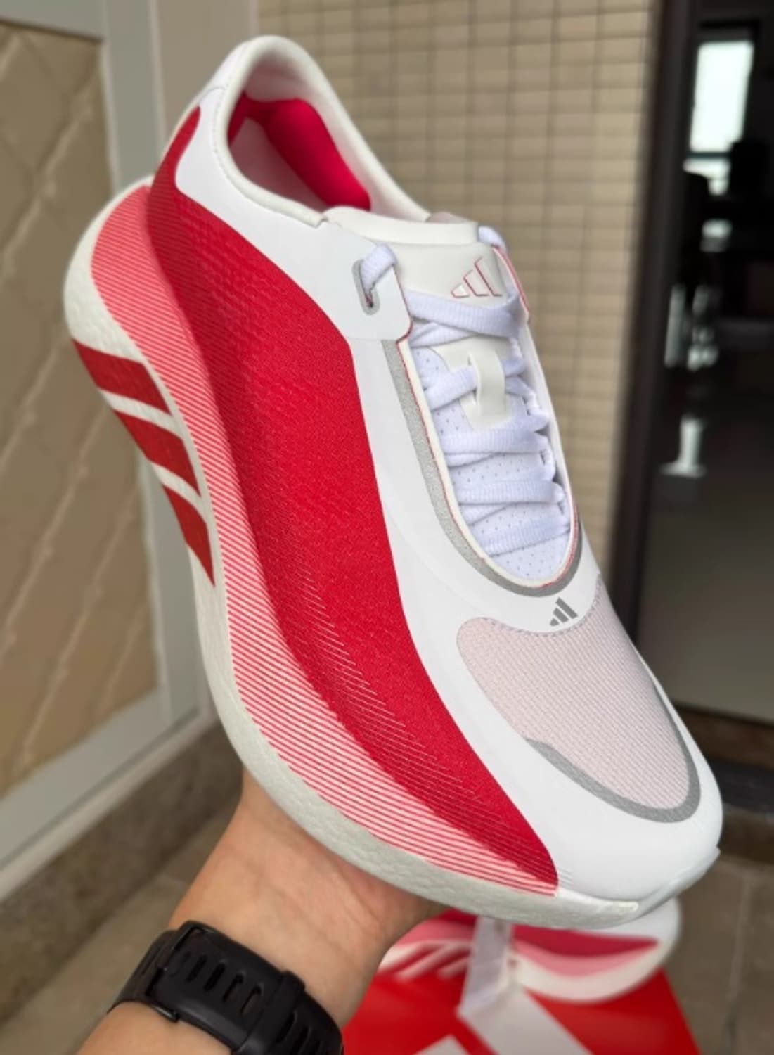 아디다스 하이퍼부스트 엣지 클라우드 화이트 퓨어 루비275mm 43 상품이미지2