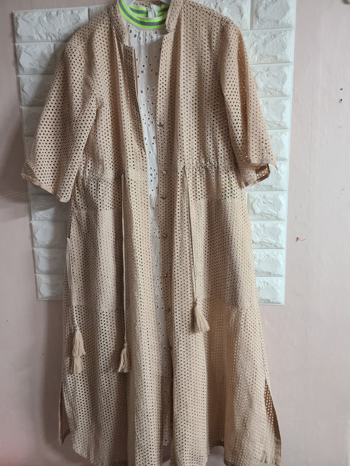 펀칭 레이스 롱 가디건 베이지색(프리) 상품이미지1