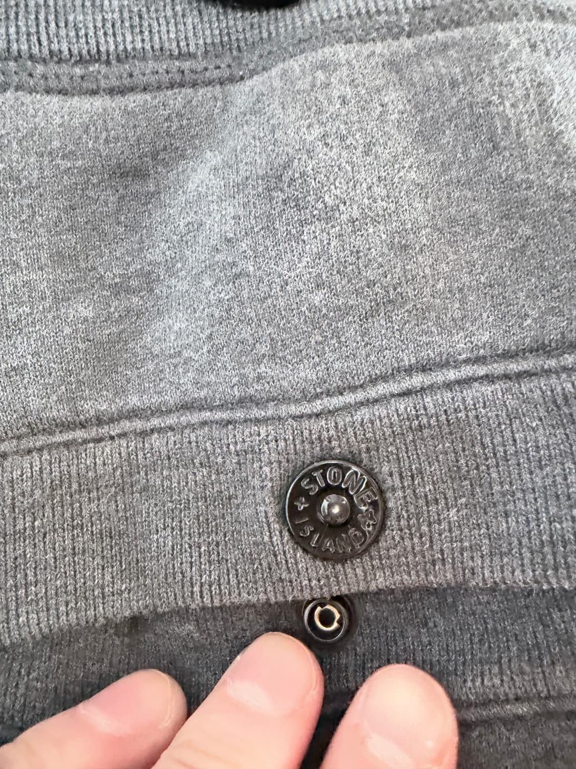 스톤아일랜드 조거 상품이미지4