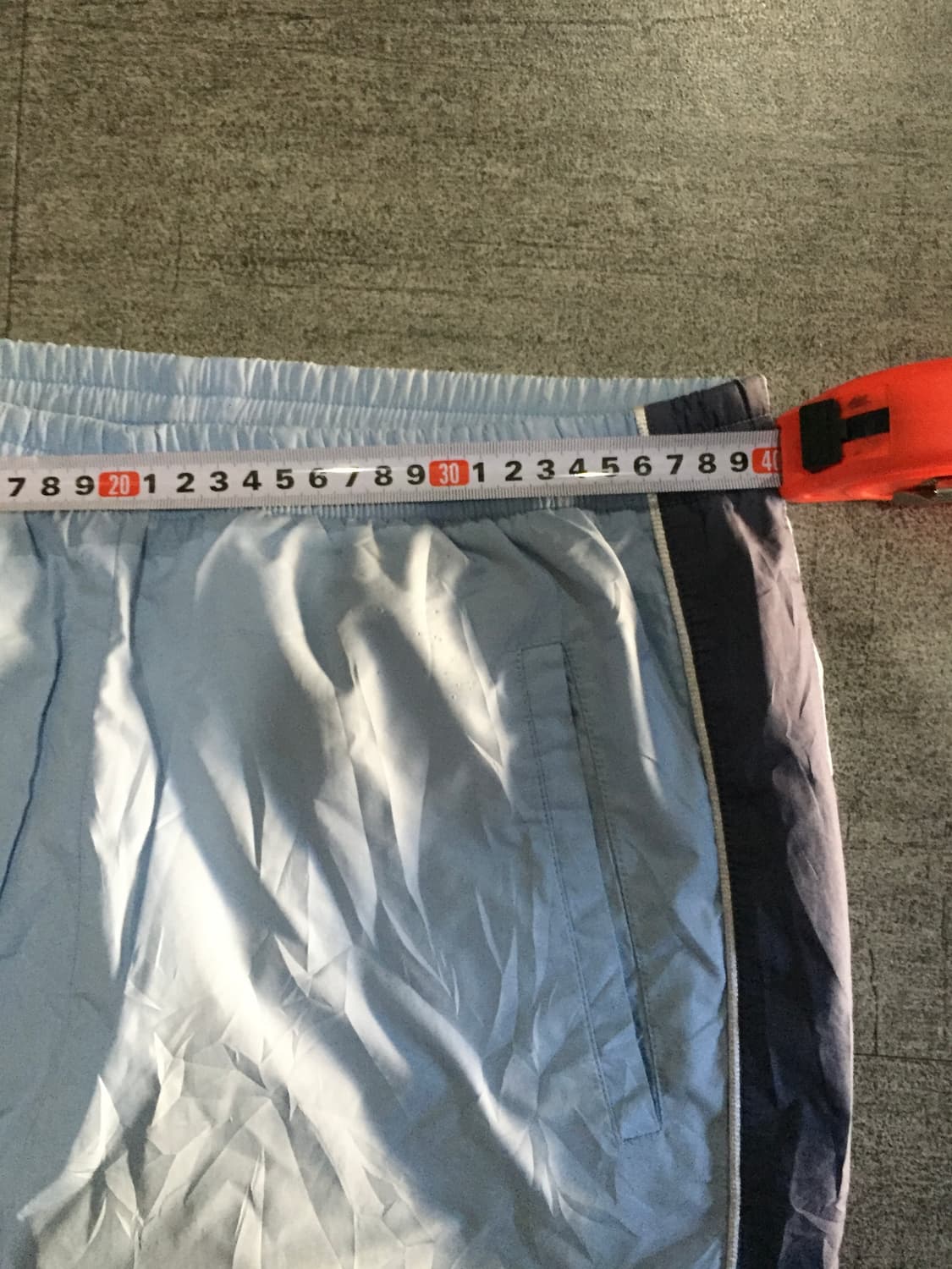 Lecoq 르꼬끄 올드스쿨아메카지 사이드라인 와이드트랙팬츠 상품이미지2