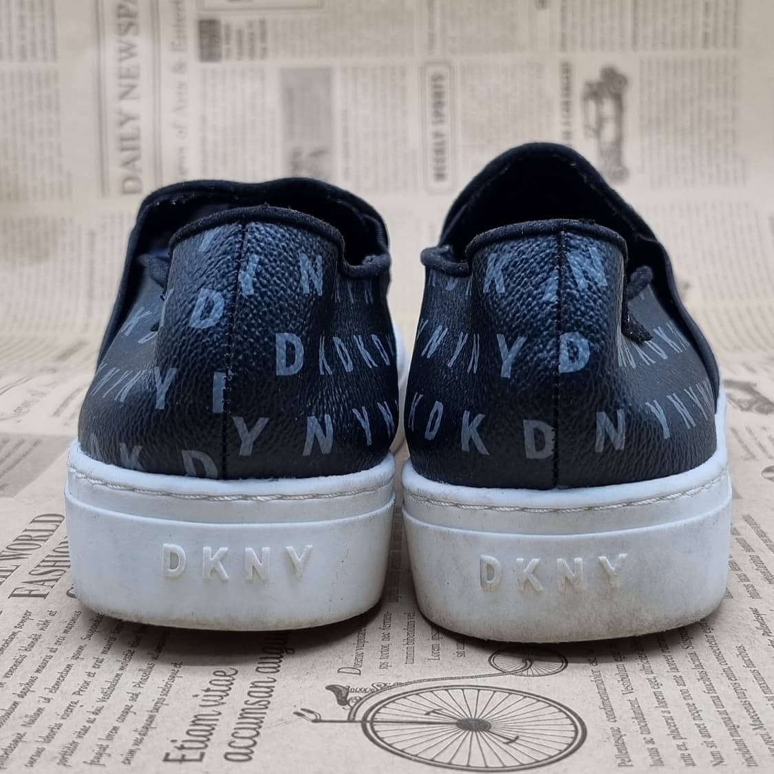 DKNY 여성스니커즈235 상품이미지4