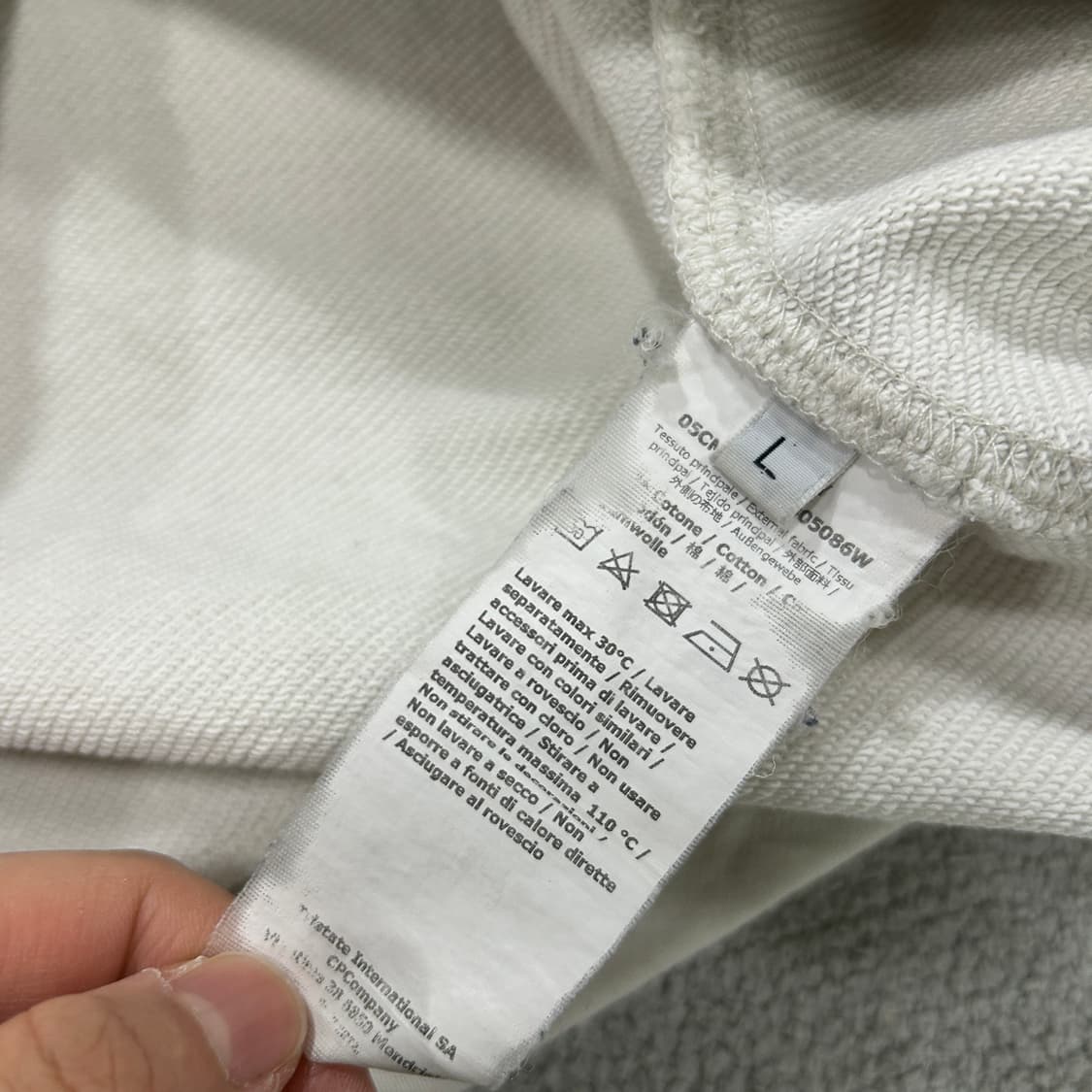 Cp컴퍼니 정품 화이트 맨투맨 m 상품이미지4