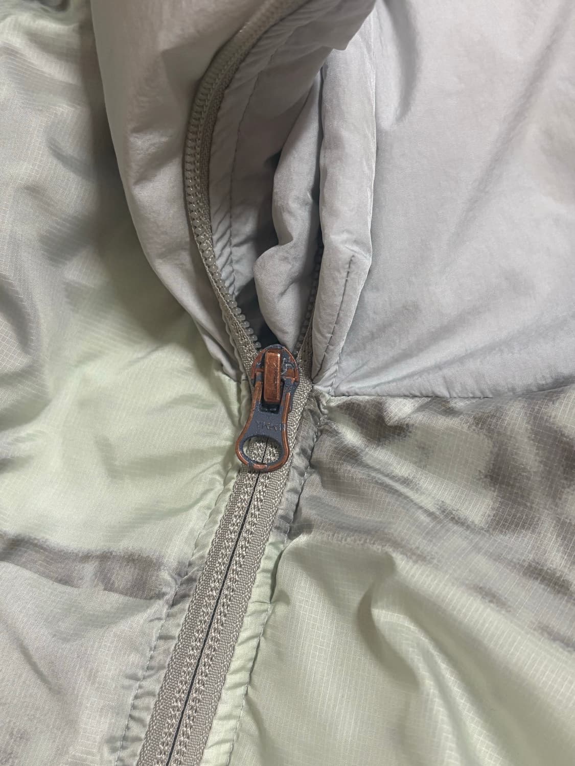 MSCHF 미스치프  QUILTED LINER 덕다운 패딩 상품이미지3