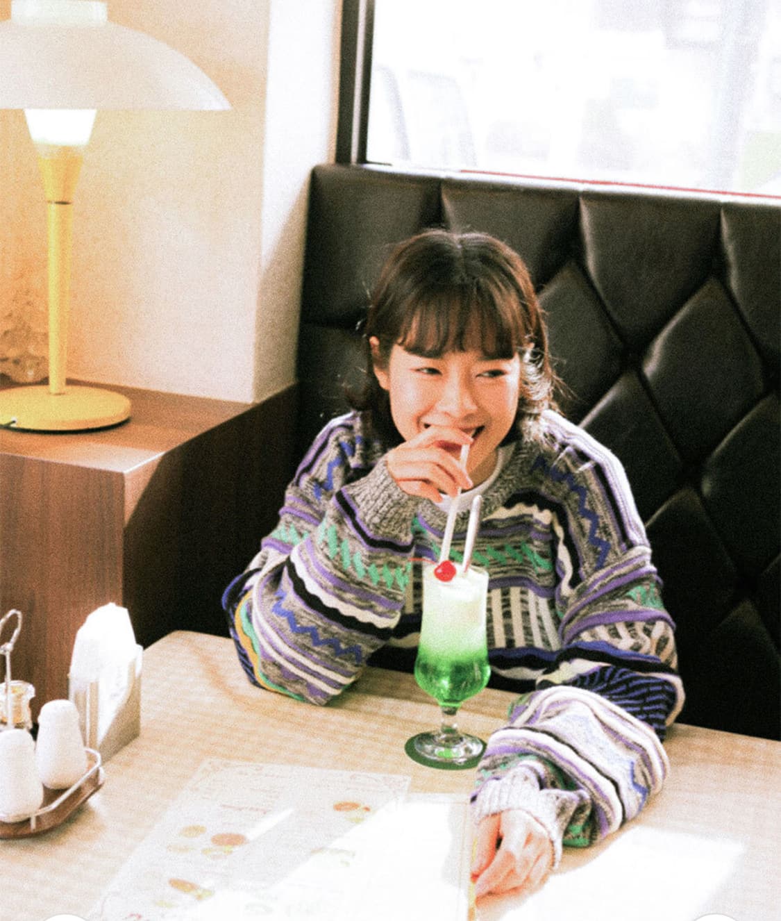 큐컴버스 멀티컬러 니트 상품이미지1