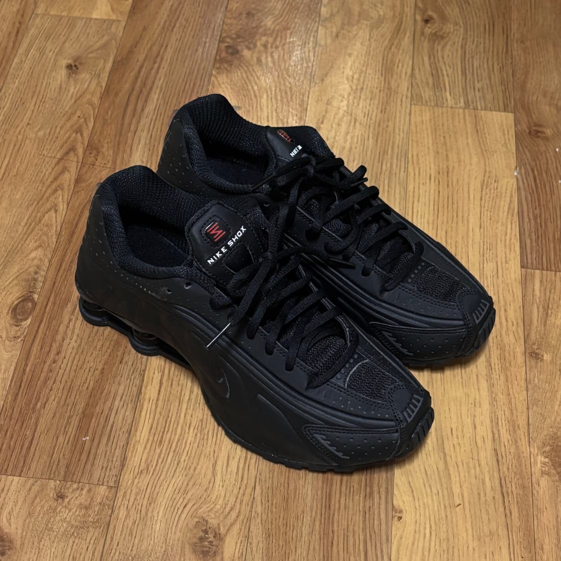 나이키 샥스 r4 블랙 (w) 상품이미지2