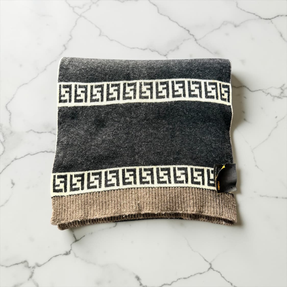 펜디 FF 모노그램 리버시블 머플러 상품이미지2