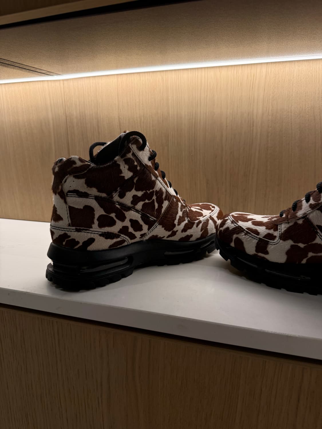 나이키 에어맥스 고아돔 부츠 / 코카오 와우 상품이미지2