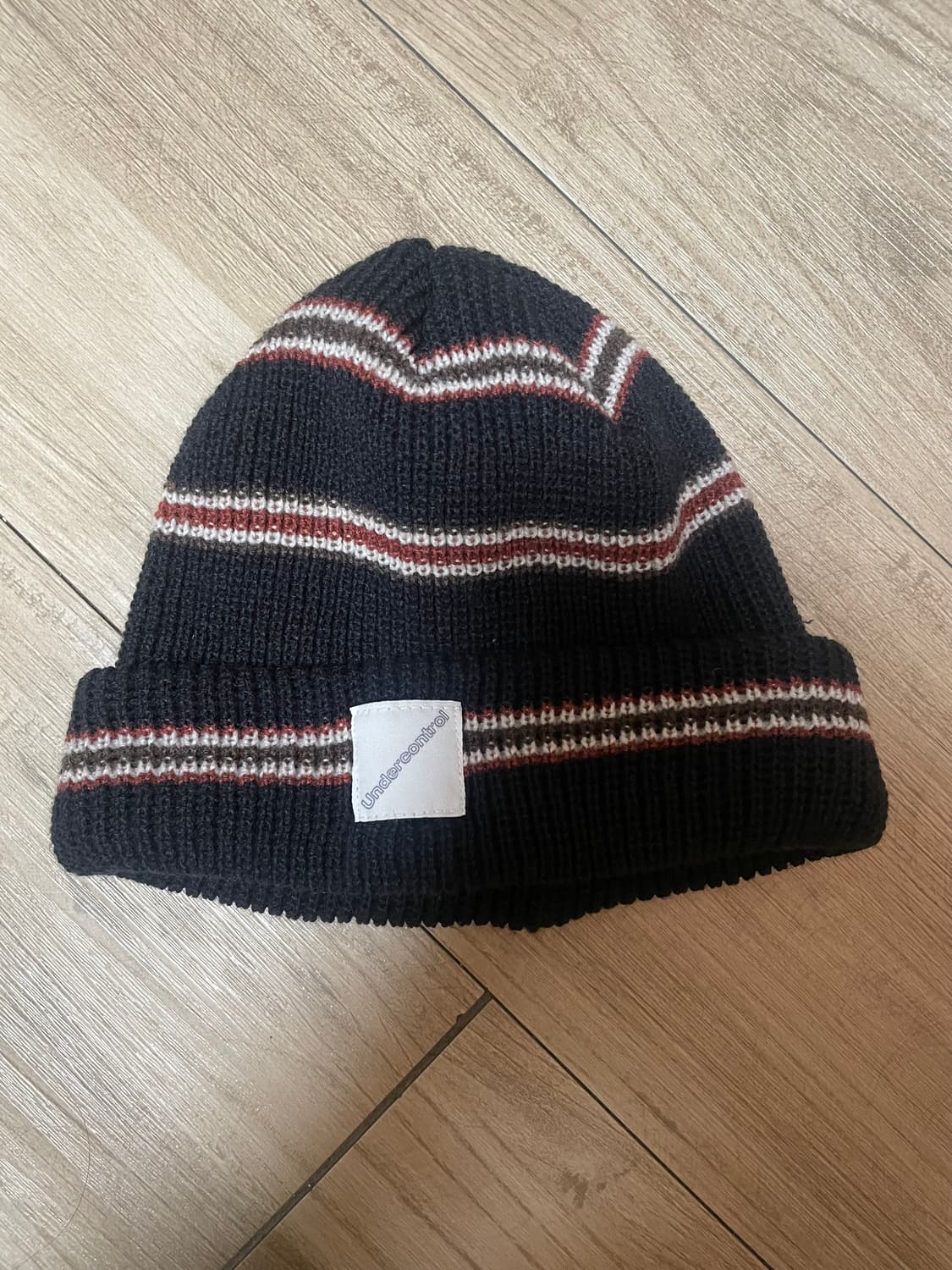 언더컨트롤 비니 상품이미지3