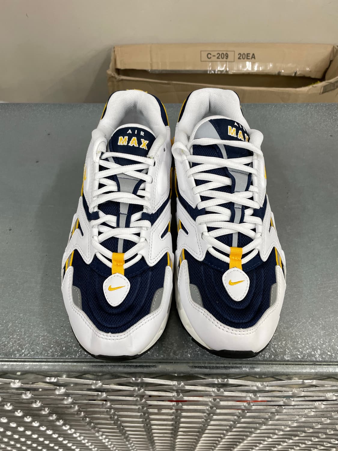 나이키 에어맥스 96 골든 로드 280 상품이미지5