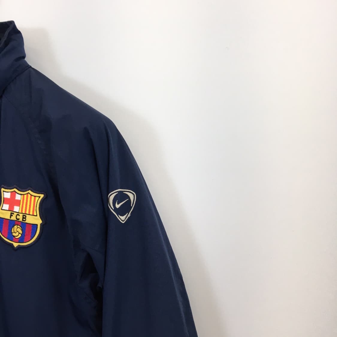 나이키 03-04 바르셀로나 바람막이자켓 S  상품이미지3