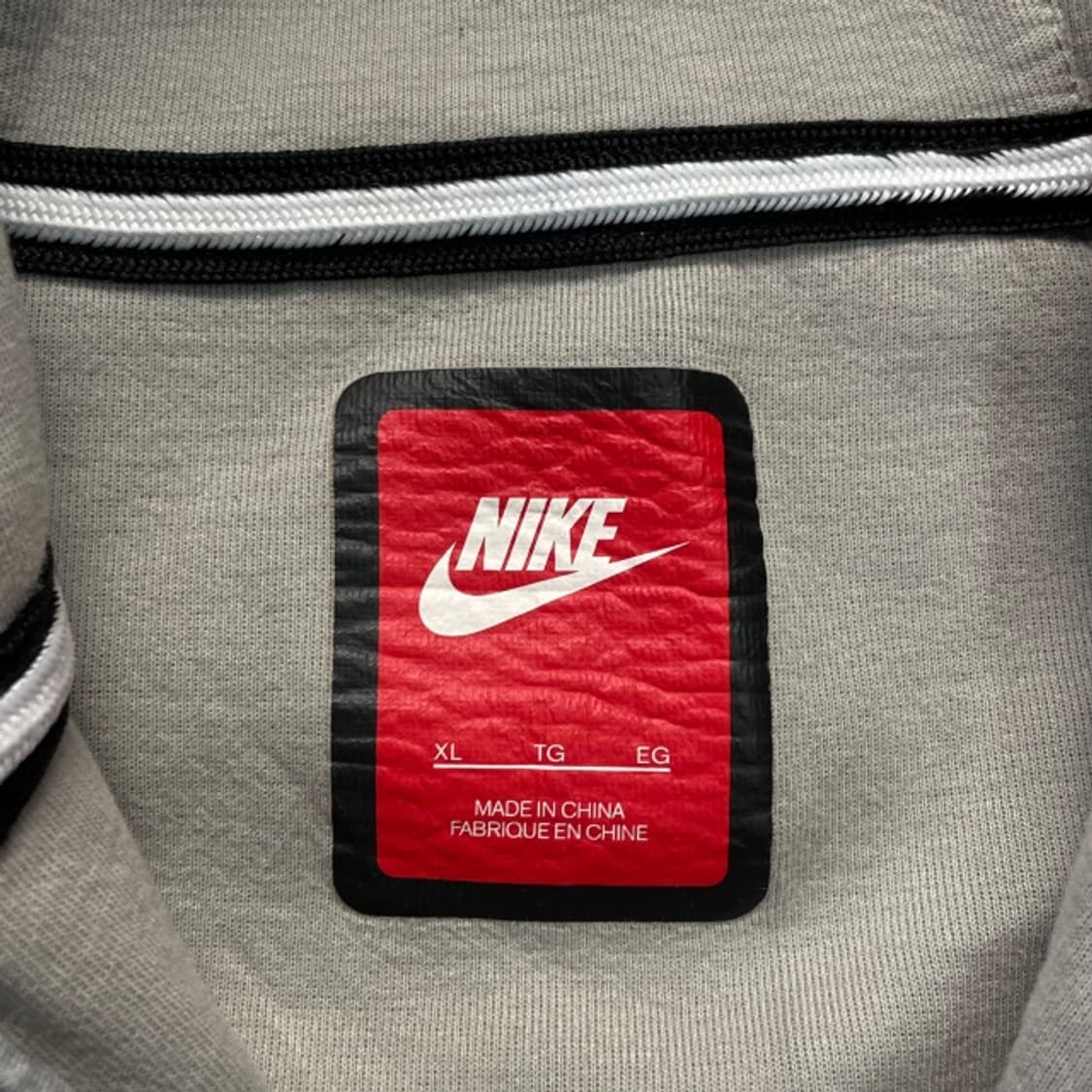 105 나이키 테크팩 후드집업 상품이미지3
